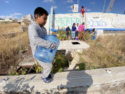 ¡Desesperante! Agobia la falta de agua en 60 colonias de Querétaro 
