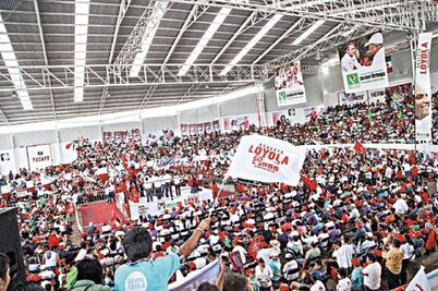 Espíritu tricolor desborda QCC