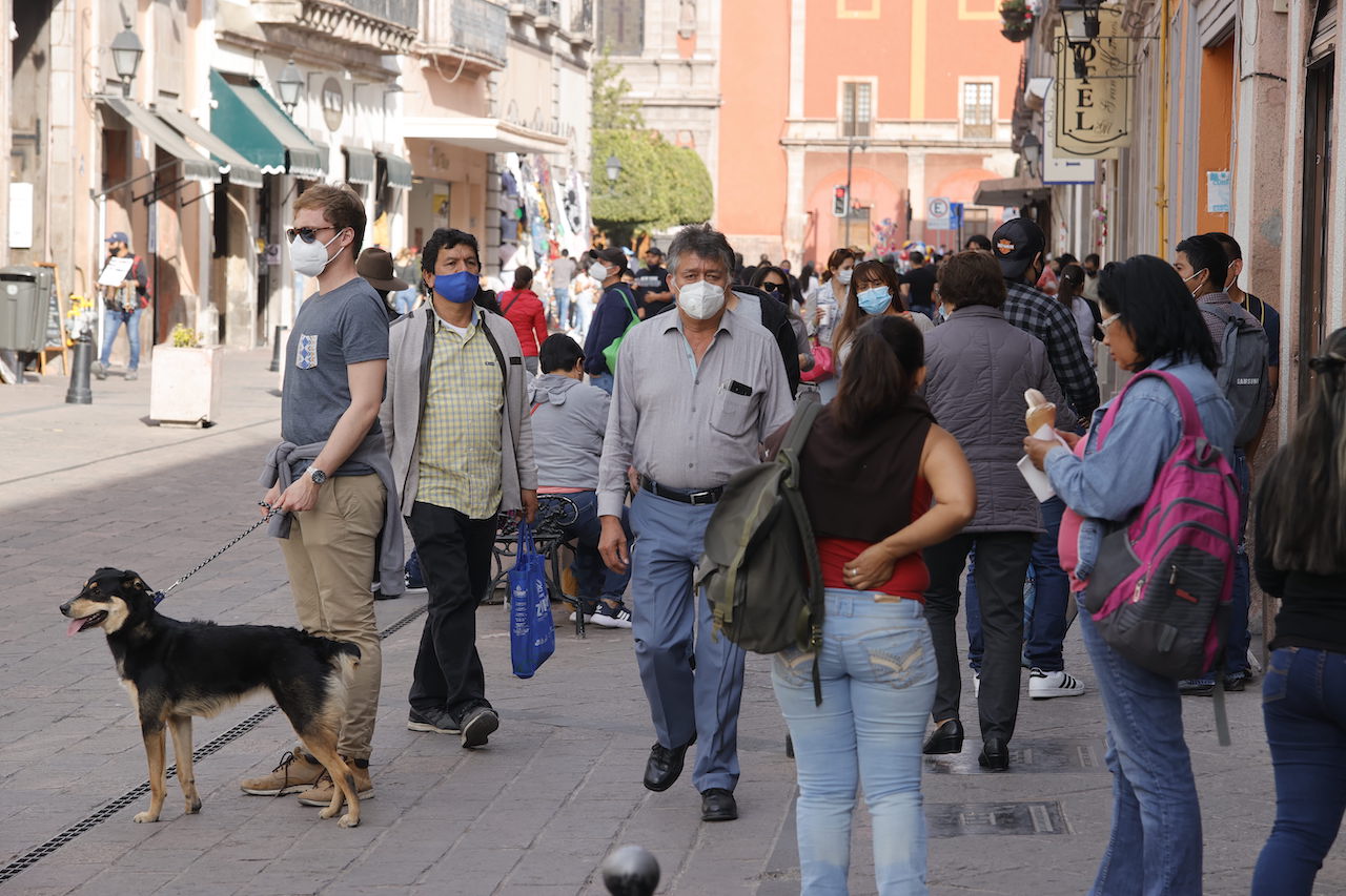 “Salimos a la calle para no aburrirnos en la casa” 