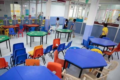 Esperan mamás entrar a programa