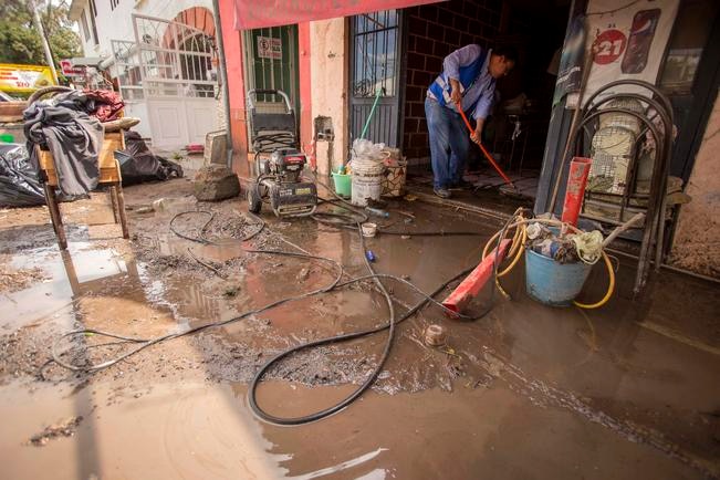 Tormenta deja un muerto en El Marqués 