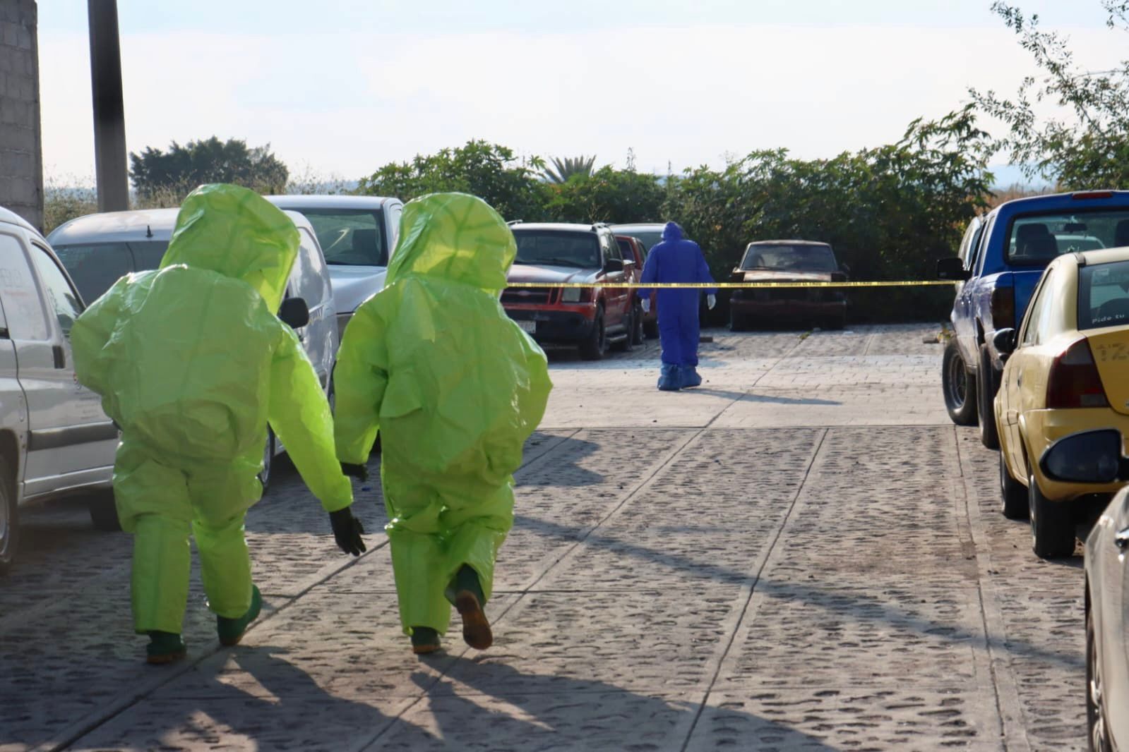 Bomberos de Querétaro atienden incidente con material peligroso en la colonia Tonatiuh