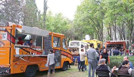 Impulsan regulación de food trucks