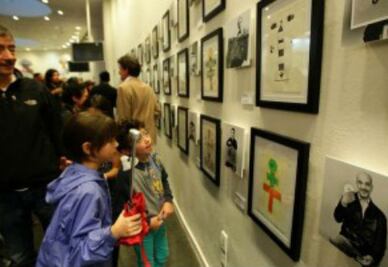 Julio Cortázar reconquista a escritores y artistas