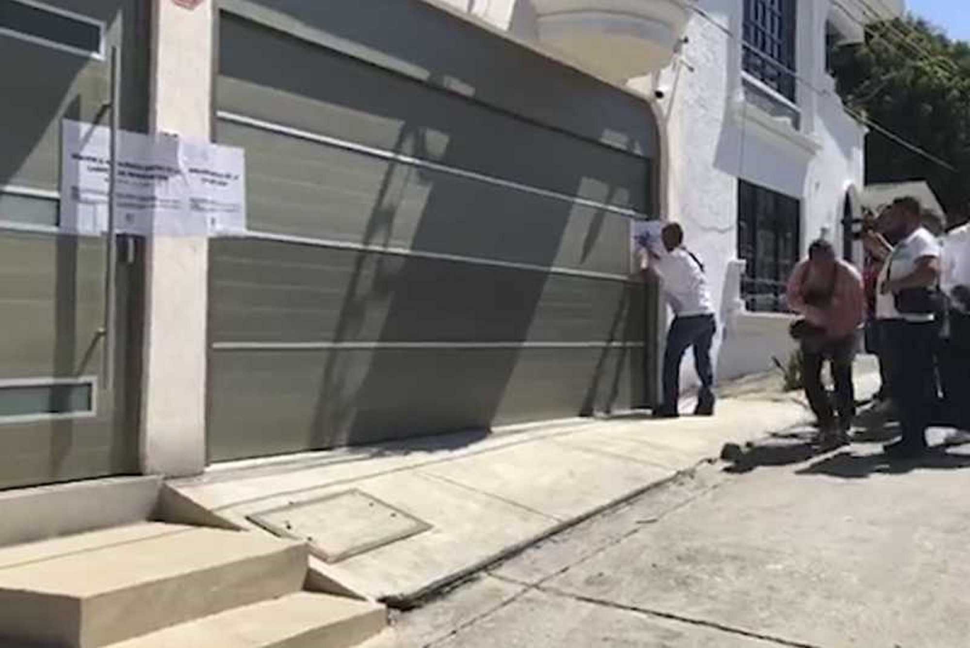 El aseguramiento de propiedades a Roberto Sandoval es una medida precautoria para evitar que éstas cambien de dueño, explicó el Ministerio Público. Fotos: CORTESÍA