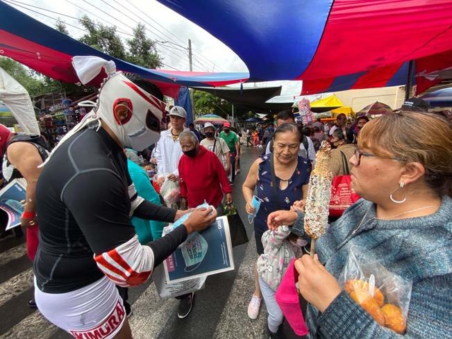 Luchadores se unen contra el coronavirus