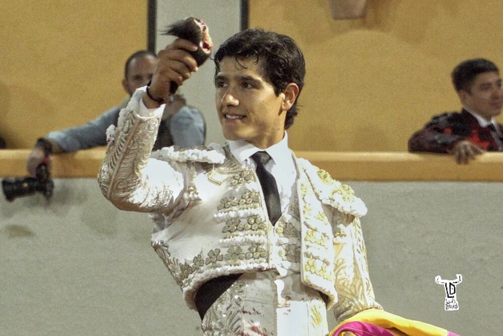 FOTO: TWITTER @LuisDavidAdame