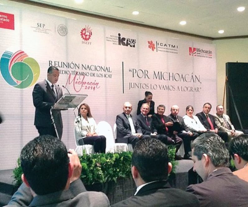 Buscan atender demandas en capacitación académica  