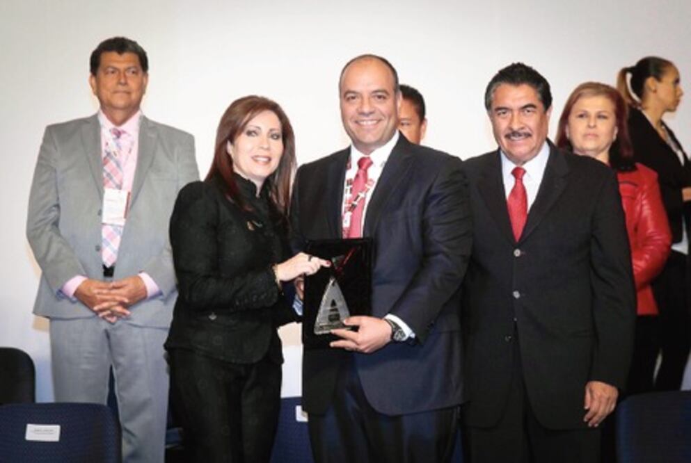 Loyola se compromete a redoblar esfuerzos