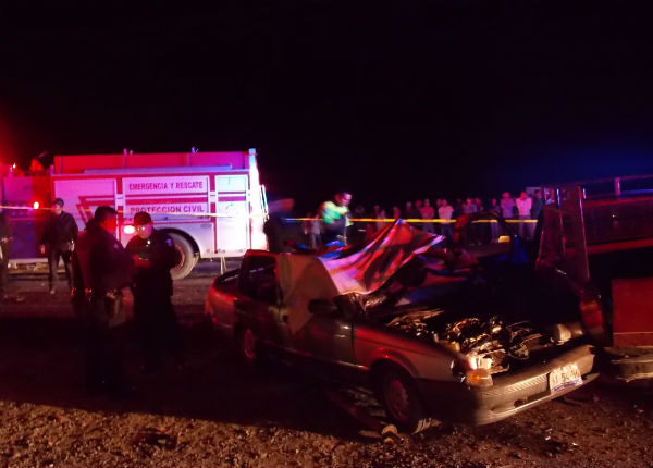 Mueren siete en choque