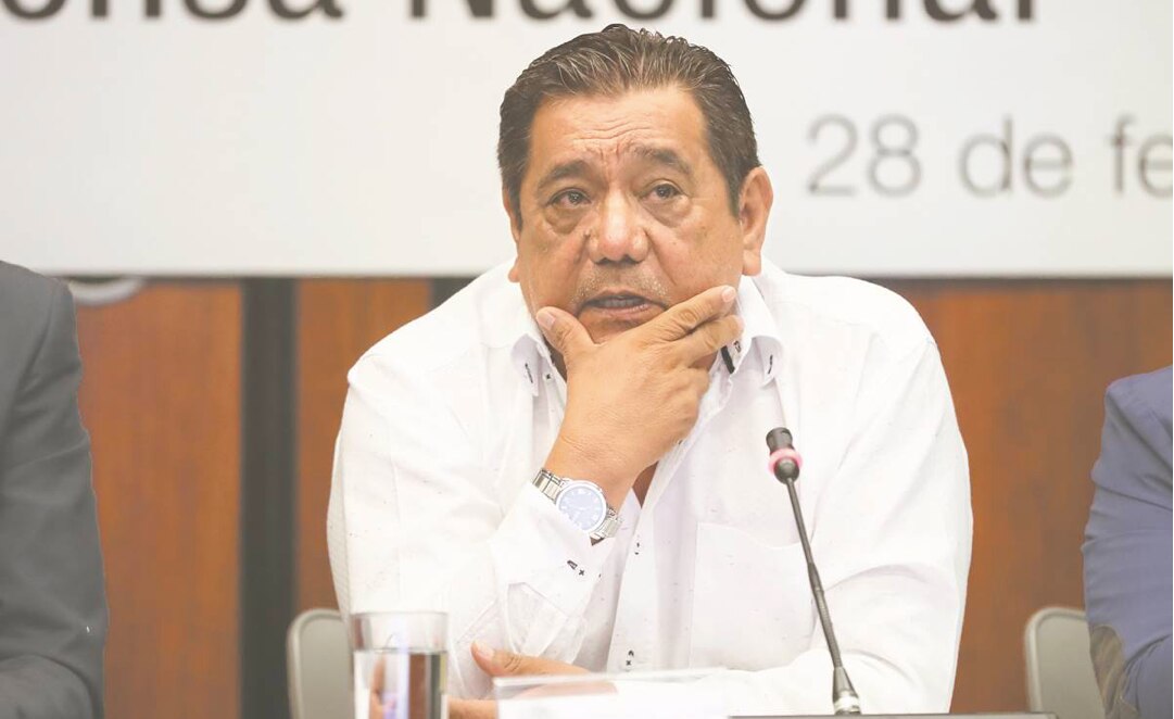 Mujeres presionan y Morena quita candidatura a Salgado