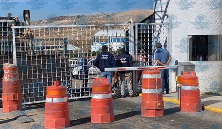 Trabajadores de Veolia bloquean relleno sanitario y exigen liquidación ante fin de concesión