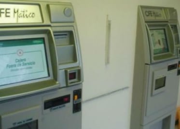 Roba a cajeros de la CFE