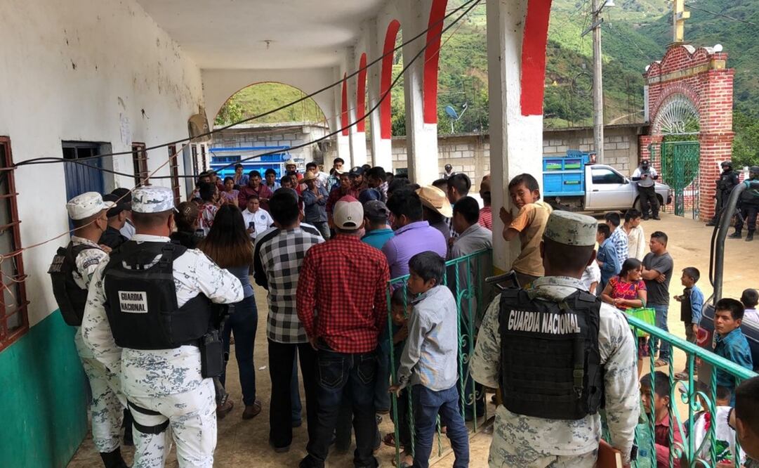 Encarcelan a niña de 15 años por rechazar casarse; su mamá había acordado pago de 200 mil pesos