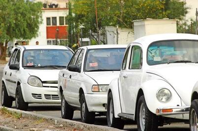  Taxis “piratas” sirven como ambulancias