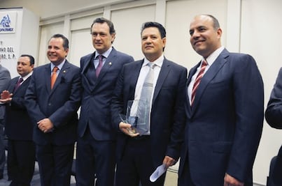 Empresario del año invertirá 10 mdd en su compañía