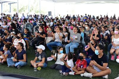 Diversión en grande para los niños en El Pueblito