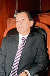 Preparan iniciativas de reformas