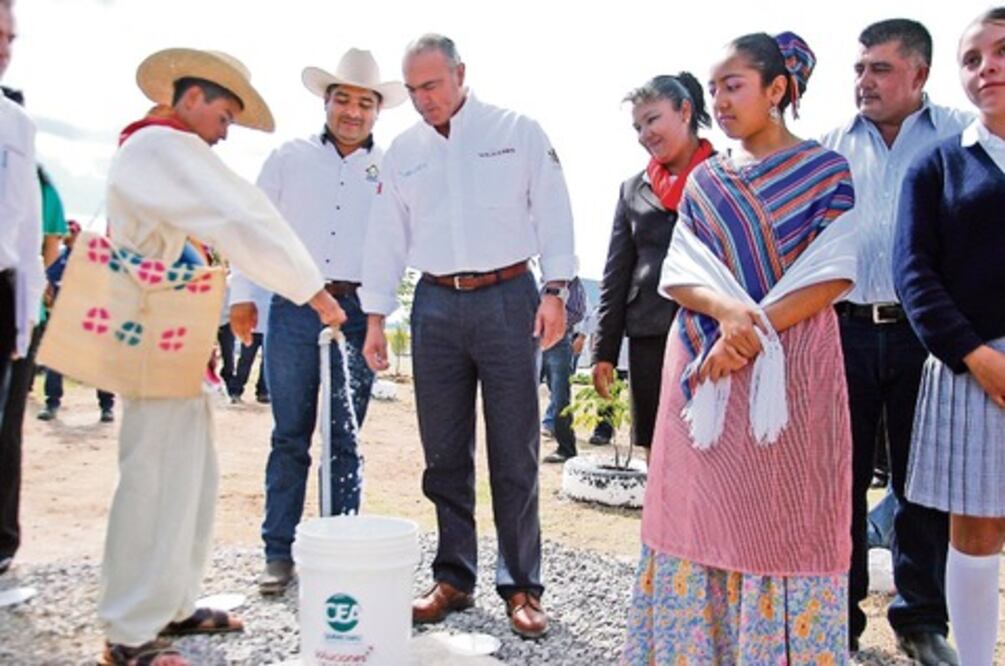 Destacan aumento en cobertura de agua