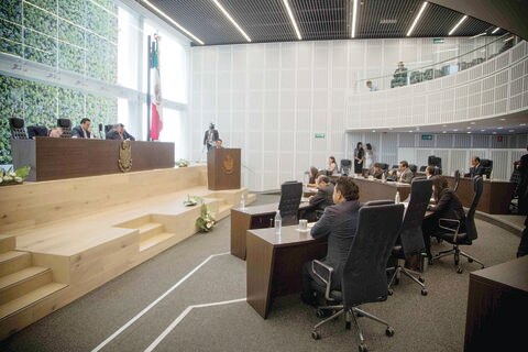 Diputados aplazan inicio de sistema penal acusatorio