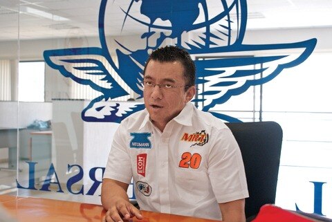 El líder Mondragón regresa a su casa 