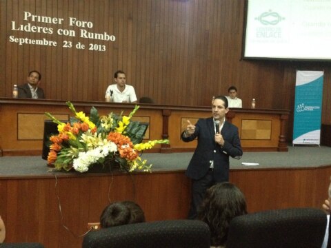 Rinde su primer informe