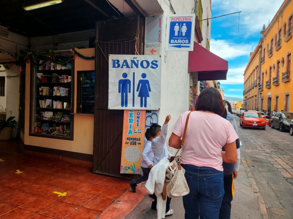Abrirán baños gratuitos en el Centro Histórico de Querétaro