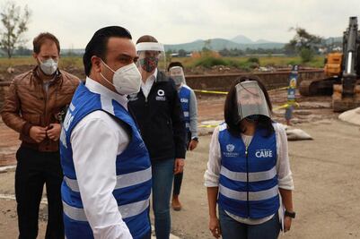 Rehabilitan vialidades en Hacienda Santa Rosa