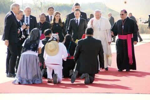 Escuchan al ‘cuidador del pueblo’