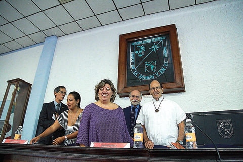 La religión no impone discriminación