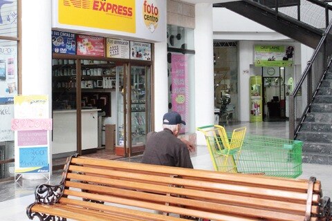 UMPC indaga origen del incendio en Plaza Galerías