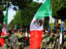 Familias y héroes llenan de orgullo las calles durante el desfile cívico-militar por el aniversario de la Independencia