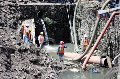 Hallan 27 fallas en Paso Exprés