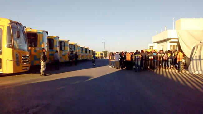 Suspenden servicio de transporte escolar