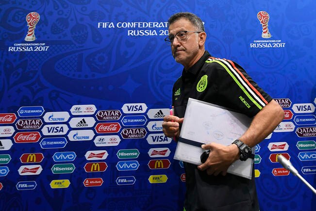 “Las rotaciones permiten la c o m p e te nc i a interna. Mi decisión pasa por lo que tiene el rival” (DANIEL RAZO. EL UNIVERSAL)