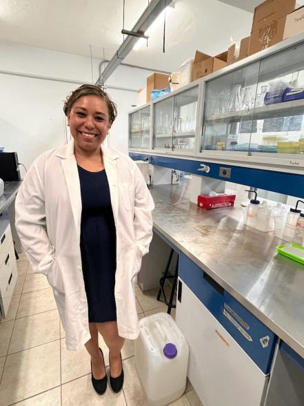 Mujeres investigadoras trabajan en turbosina renovable; proyecto se desarrolla en la UAQ 