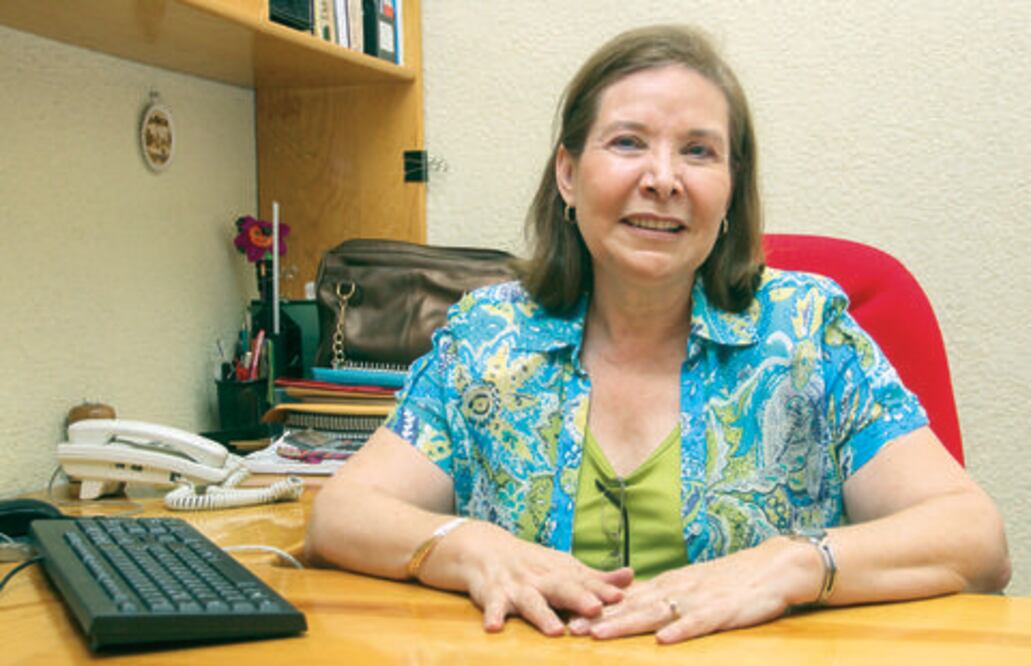 Estudia UAQ impacto de redes sociales en la mercadotecnia