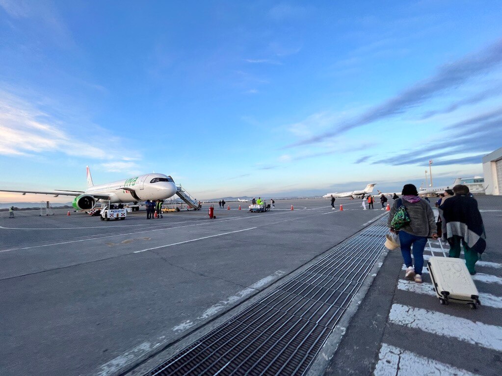 Aeropuerto de Querétaro buscará realizar vuelos turísticos al espacio