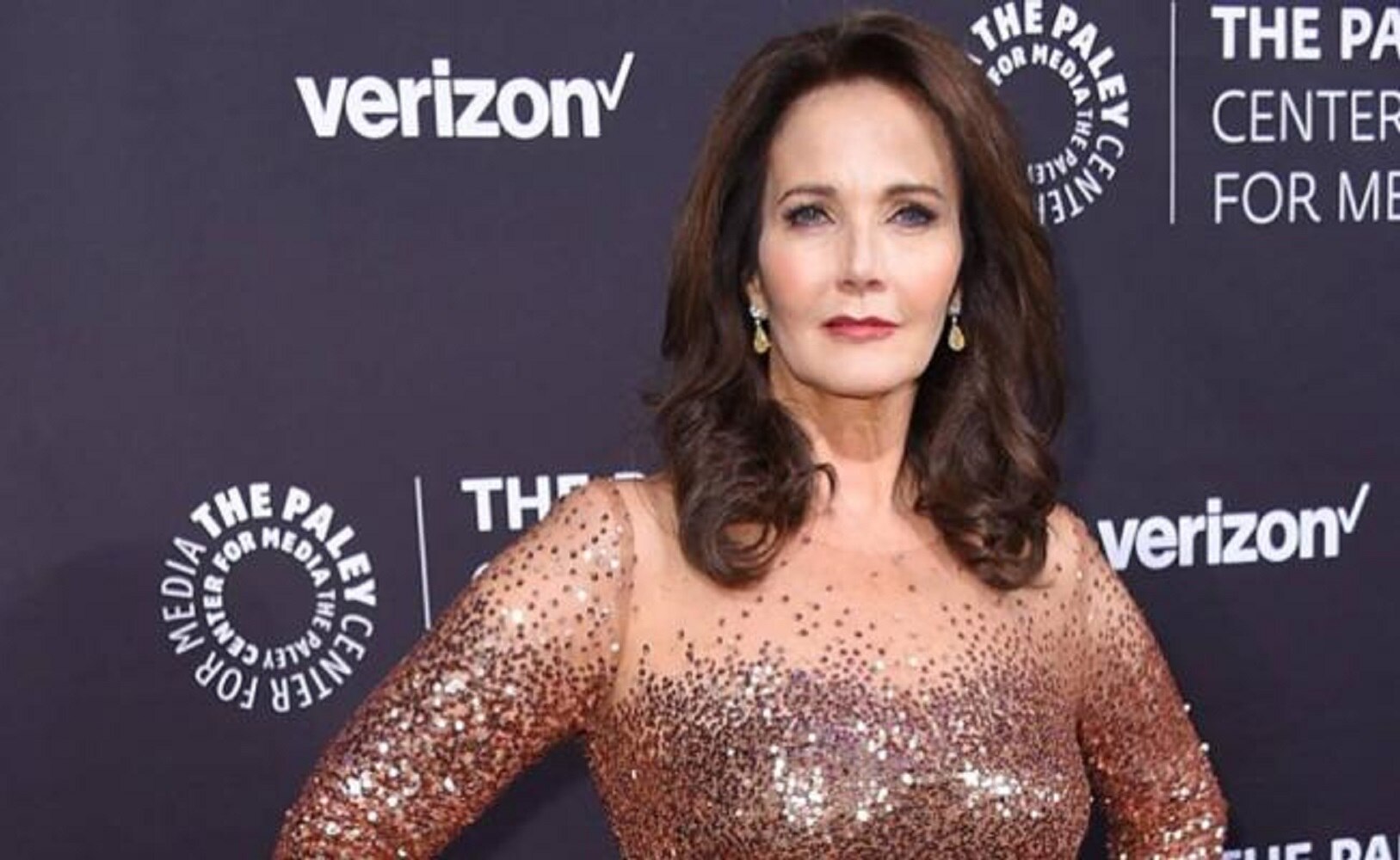 Lynda Carter se unió al movimiento #MeToo FOTO: ARCHIVO