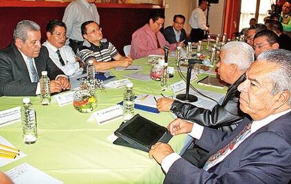 Disctuen sobre recursos 