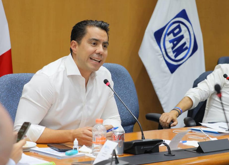 Felifer Macías ve positivo que el PAN se abra a la ciudadanía pero pide que se blinden las candidaturas de la delincuencia organizada. FOTO: ESPECIAL