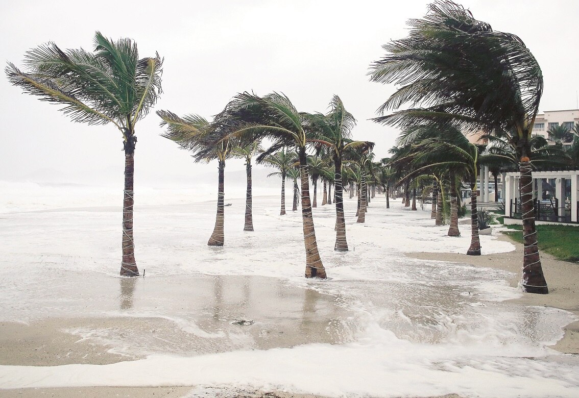 Aspecto de un hotel en Los Cabos por el paso de "Bud". / Foto: EFE