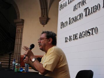 "Soy como un salvaje culto"