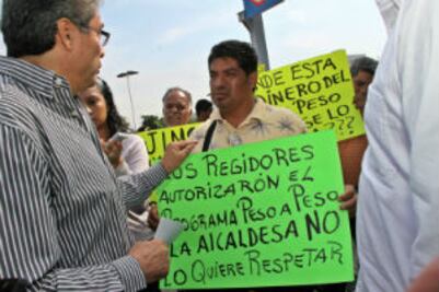 Comerciantes afectados por votar en contra del PAN