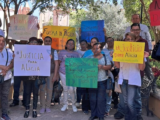 En Querétaro, médicos exigen juicio  justo para Alicia “N”