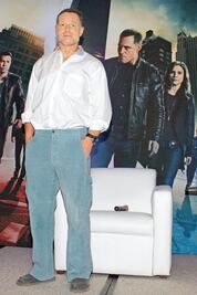 Jason Beghe: “golpear es catártico” 