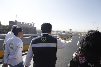 Luis Nava inaugura puente vehicular en Querétaro