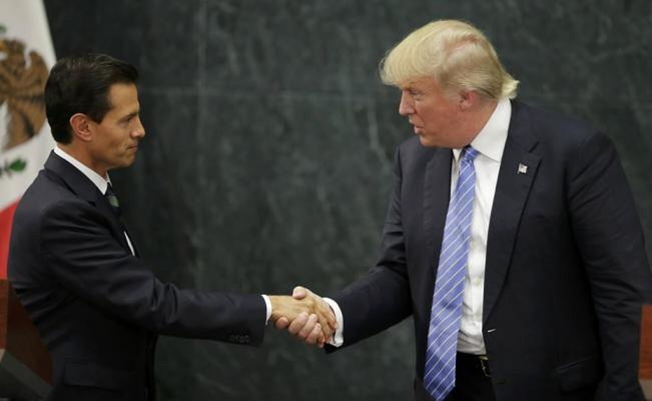 Trump instó a Peña Nieto a dejar de decir que no pagaría el muro