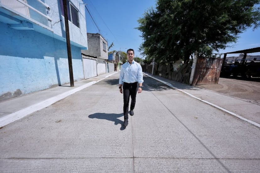 Felifer Macías entrega obras en Santa María Magdalena