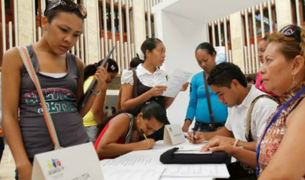 Inauguran primera Feria de Empleo para Mujeres